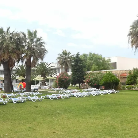 Altin Yunus * Cesme